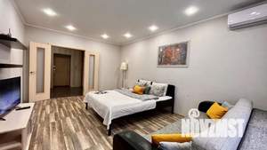 1-к квартира, посуточно, 50м2, 1/1 этаж