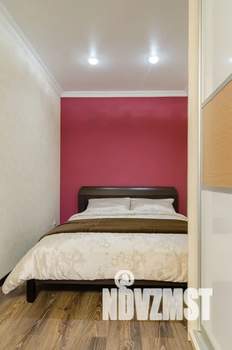 1-к квартира, посуточно, 47м2, 11/16 этаж