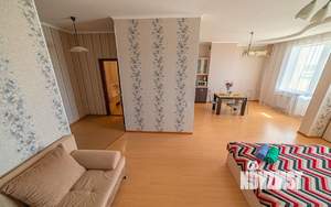 1-к квартира, посуточно, 58м2, 1/1 этаж