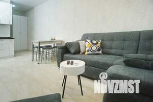 2-к квартира, посуточно, 38м2, 3/16 этаж