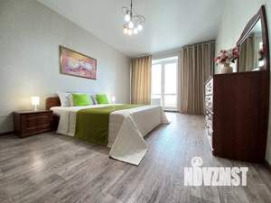 1-к квартира, посуточно, 65м2, 6/10 этаж