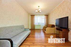 2-к квартира, посуточно, 60м2, 1/1 этаж