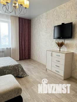 1-к квартира, посуточно, 44м2, 7/17 этаж