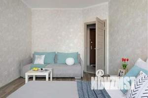 1-к квартира, посуточно, 37м2, 8/10 этаж