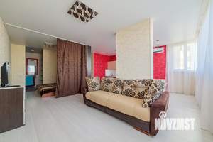 1-к квартира, посуточно, 55м2, 1/1 этаж