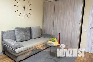 1-к квартира, посуточно, 54м2, 9/16 этаж