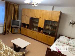 1-к квартира, посуточно, 34м2, 3/3 этаж