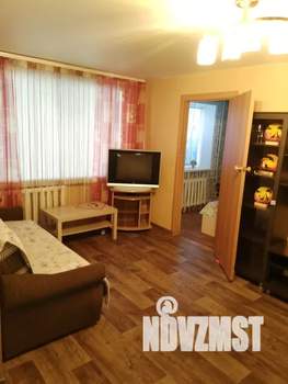 2-к квартира, посуточно, 42м2, 1/5 этаж