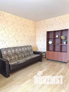 2-к квартира, посуточно, 60м2, 1/1 этаж