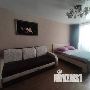 1-к квартира, посуточно, 42м2, 5/8 этаж