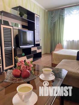 1-к квартира, посуточно, 50м2, 7/16 этаж