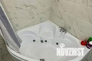 1-к квартира, посуточно, 50м2, 11/18 этаж