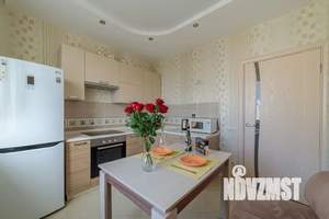 1-к квартира, посуточно, 38м2, 13/14 этаж