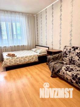 1-к квартира, посуточно, 55м2, 1/1 этаж