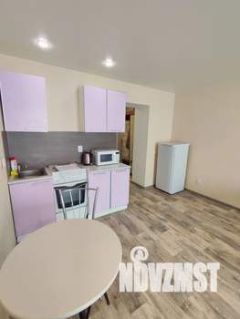 Студия квартира, посуточно, 30м2, 10/17 этаж