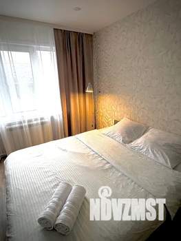 1-к квартира, посуточно, 35м2, 4/9 этаж