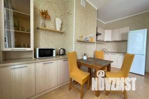 1-к квартира, посуточно, 52м2, 12/16 этаж