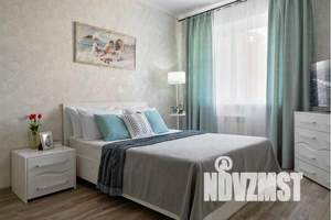 1-к квартира, посуточно, 37м2, 8/10 этаж