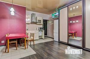 Студия квартира, посуточно, 32м2, 7/8 этаж