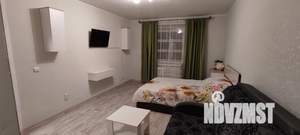 1-к квартира, посуточно, 37м2, 8/10 этаж