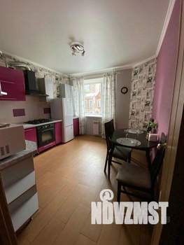 2-к квартира, посуточно, 56м2, 1/1 этаж