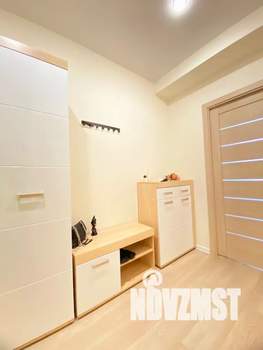 Студия квартира, посуточно, 35м2, 8/18 этаж