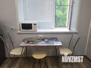 1-к квартира, посуточно, 37м2, 2/4 этаж