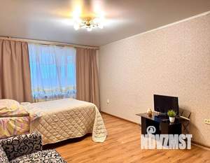 1-к квартира, посуточно, 50м2, 8/10 этаж