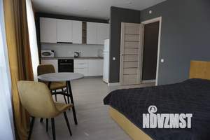 Студия квартира, посуточно, 35м2, 3/18 этаж