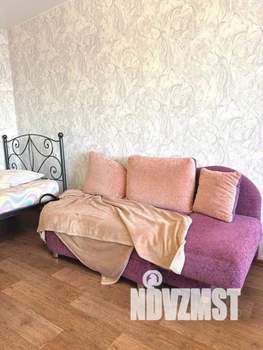 1-к квартира, посуточно, 55м2, 1/1 этаж