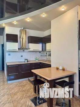 2-к квартира, посуточно, 80м2, 1/1 этаж