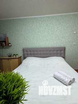 1-к квартира, посуточно, 36м2, 8/9 этаж