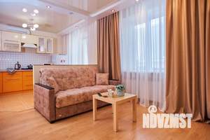 Студия квартира, посуточно, 40м2, 1/10 этаж