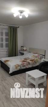 1-к квартира, посуточно, 37м2, 8/10 этаж