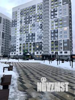 Студия квартира, посуточно, 34м2, 17/17 этаж