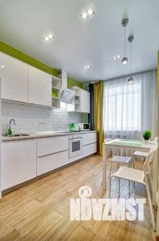 1-к квартира, посуточно, 40м2, 2/15 этаж