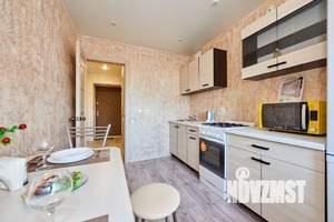 1-к квартира, посуточно, 35м2, 1/1 этаж