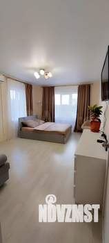 1-к квартира, посуточно, 41м2, 4/22 этаж