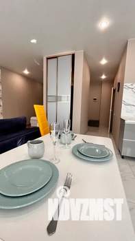 Студия квартира, посуточно, 54м2, 3/16 этаж