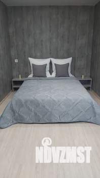 Студия квартира, посуточно, 40м2, 10/10 этаж