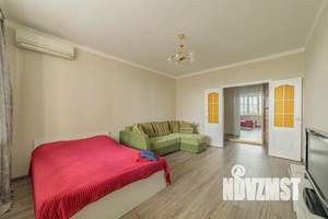 1-к квартира, посуточно, 43м2, 1/1 этаж