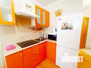 Студия квартира, посуточно, 30м2, 7/10 этаж