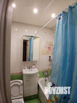 1-к квартира, посуточно, 32м2, 4/5 этаж