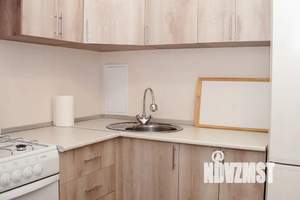 1-к квартира, посуточно, 36м2, 2/10 этаж