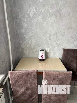 1-к квартира, посуточно, 40м2, 1/9 этаж