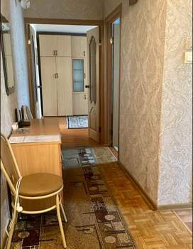 3-к квартира, на длительный срок, 56м2, 1/9 этаж