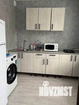 1-к квартира, посуточно, 40м2, 1/9 этаж