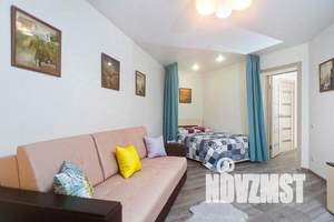 1-к квартира, посуточно, 48м2, 10/14 этаж