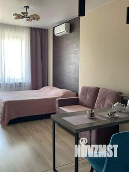 Студия квартира, посуточно, 28м2, 18/18 этаж