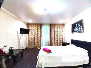 1-к квартира, посуточно, 40м2, 13/14 этаж